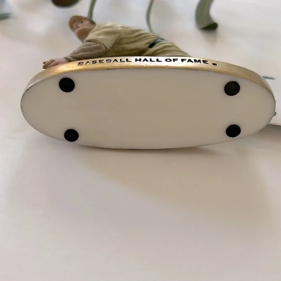 National Baseball Hall of Fame & Museum Sculpture Collection - Picture 2 of 10